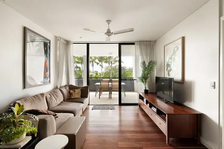 15/26 Holland Street, Toowong QLD 4066