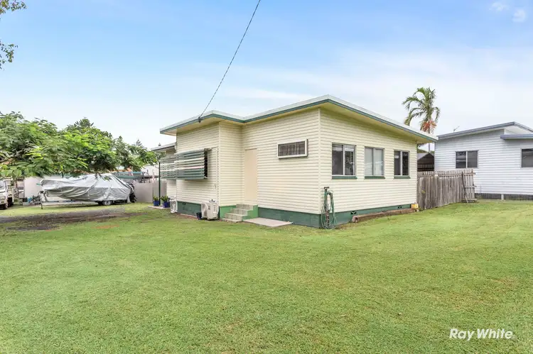 33 Davidson Street, Cooee Bay QLD 4703