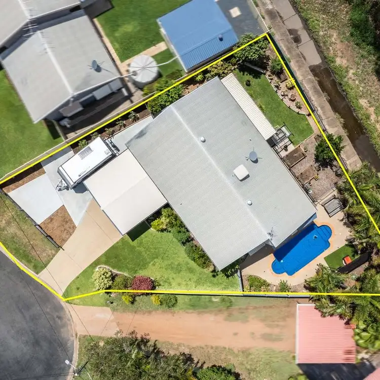 Third view of Homely house listing, 9 Julie Court, Emerald QLD 4720