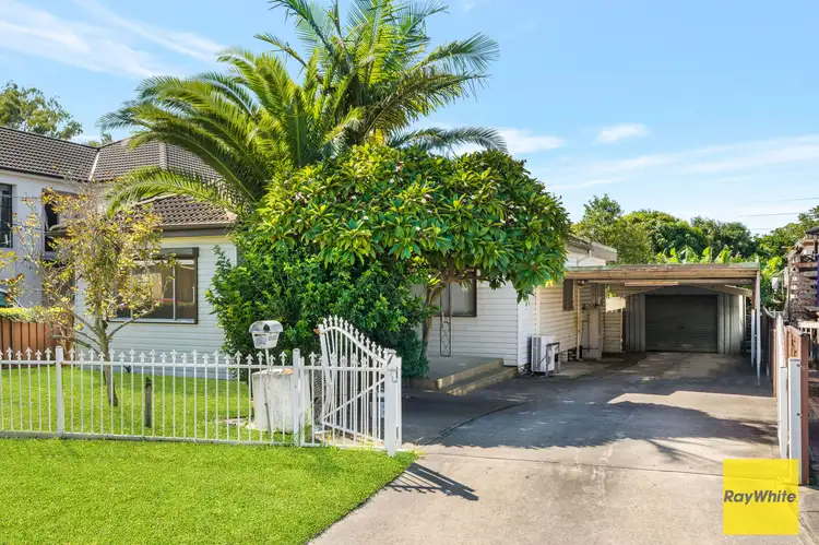 7 Paul Crescent, Canley Heights NSW 2166