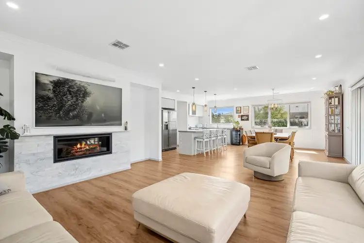 Sixth view of Homely house listing, 19 Callistemon Circuit, Lara VIC 3212