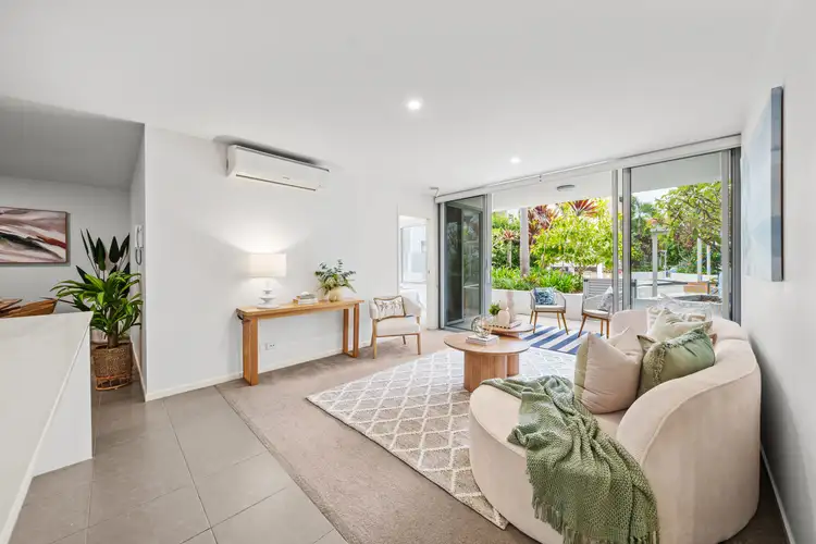 1104/6-8 Waterford Court, Bundall QLD 4217