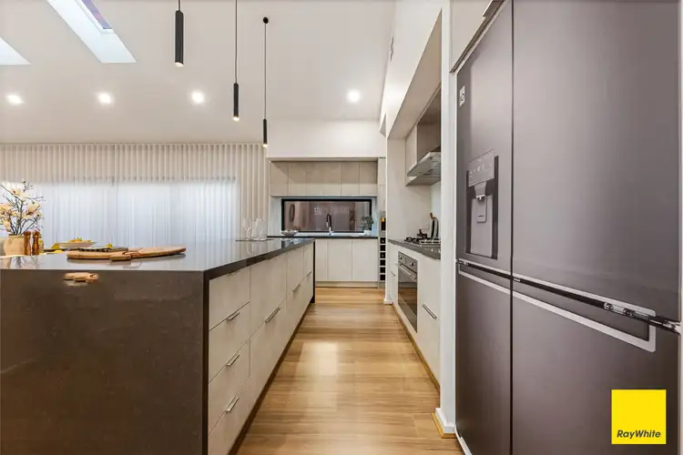 Fifth view of Homely house listing, 11 Generosa Grove, Tarneit VIC 3029