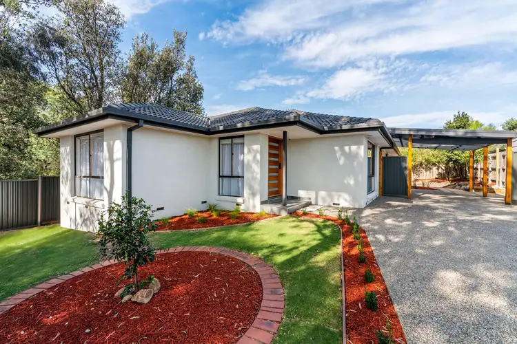 18 Lexton Drive