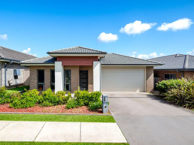 34 Archer Road