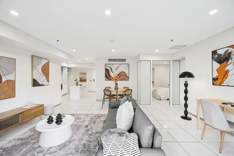 104 North Terrace