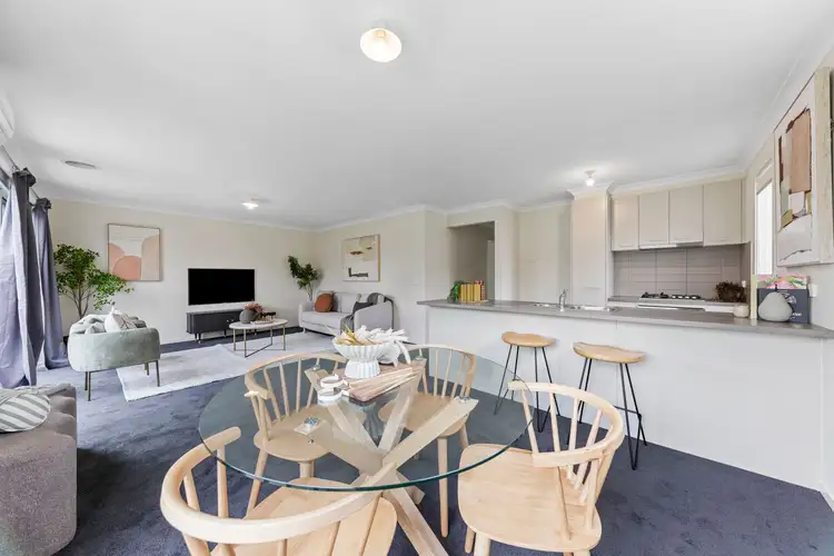 Sixth view of Homely house listing, 2 Watergrass Court, Pakenham VIC 3810