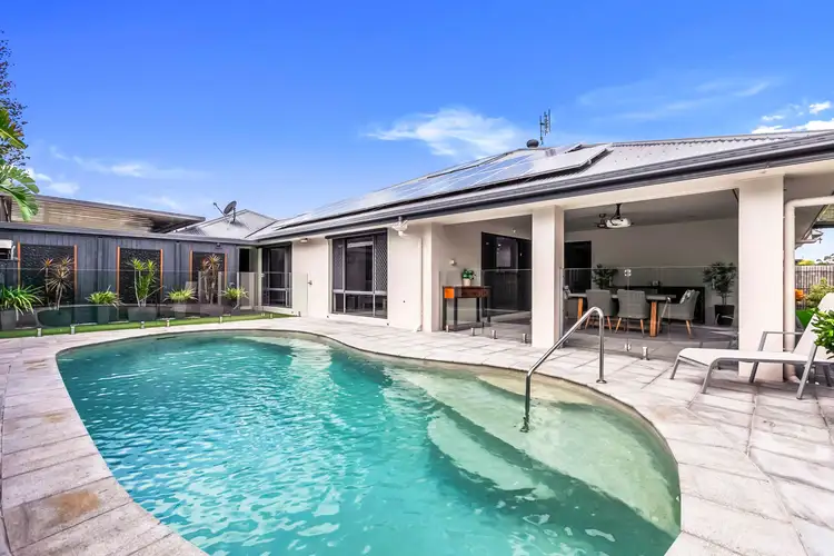 Second view of Homely house listing, 213 Long Street, Pialba QLD 4655