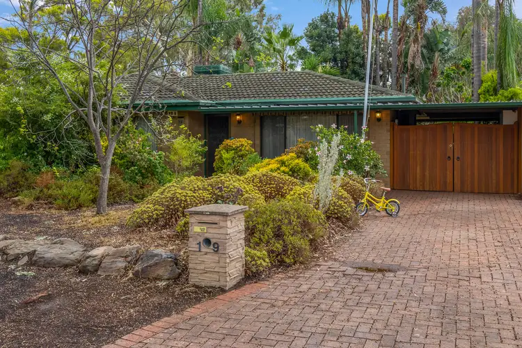 19 Saywell Crescent, Salisbury North SA 5108