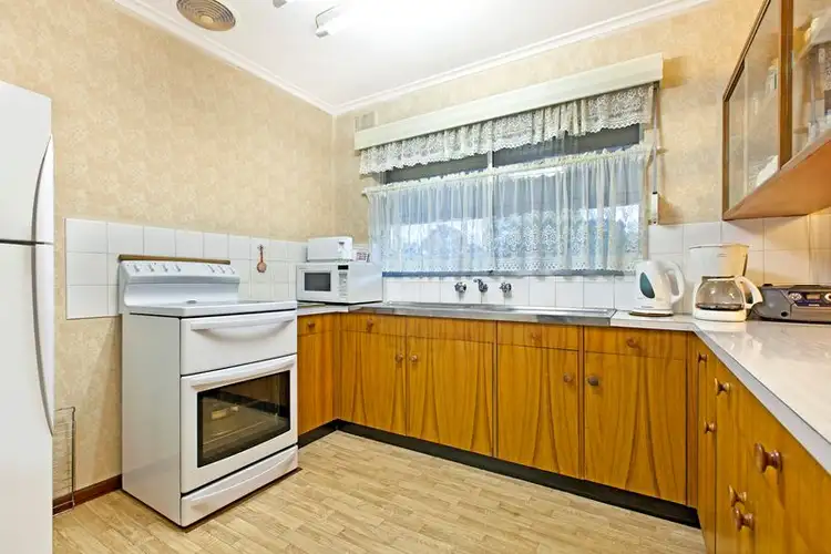 Sixth view of Homely house listing, 25 Audrey Crescent, Valley View SA 5093