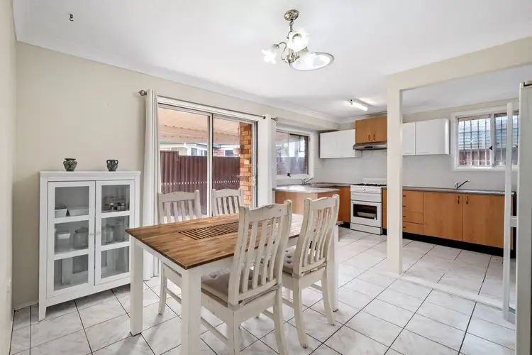 Fifth view of Homely villa listing, 3/6 Woodvale Close, Plumpton NSW 2761
