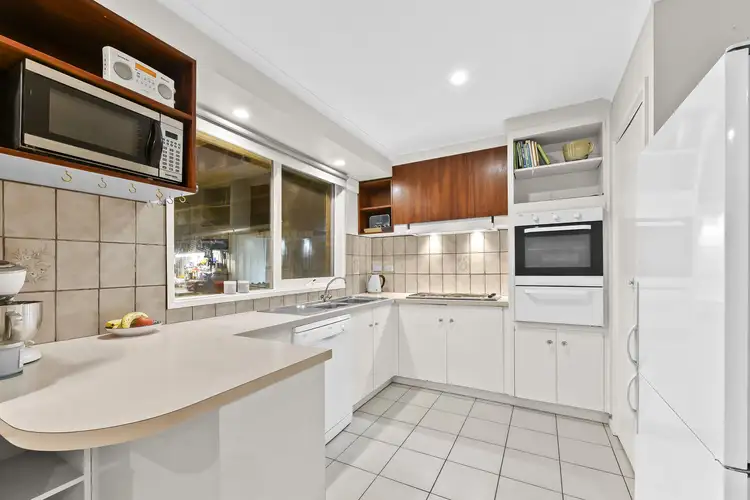 Fourth view of Homely house listing, 5 Fisher Close, Berwick VIC 3806