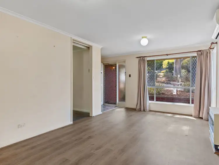 Sixth view of Homely house listing, 8 Oxley Court, Hackham SA 5163