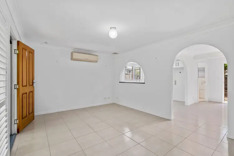 Second view of Homely townhouse listing, 1/114 Gainsborough Street, Moorooka QLD 4105