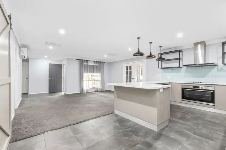 Sixth view of Homely house listing, 33 Barry Street, Emerald QLD 4720