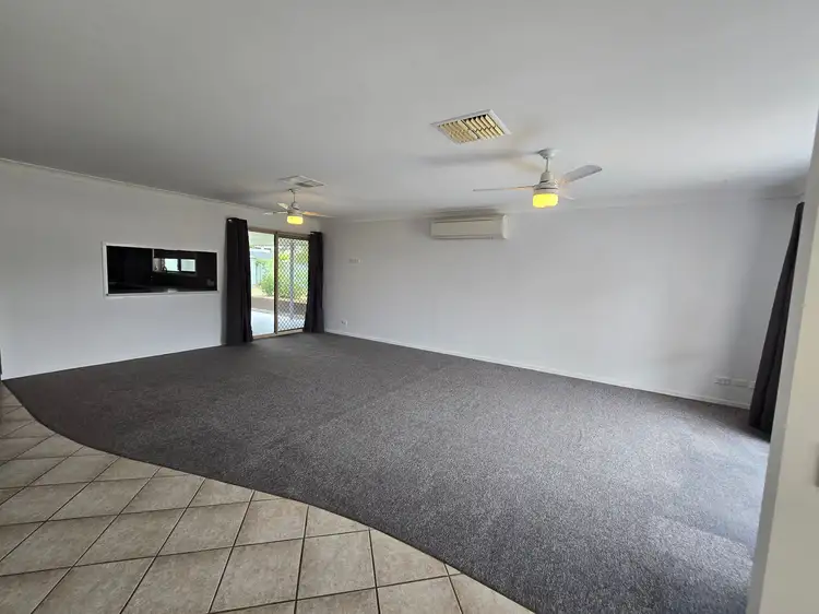 Fifth view of Homely house listing, 42 Cowan Crescent, Emerald QLD 4720