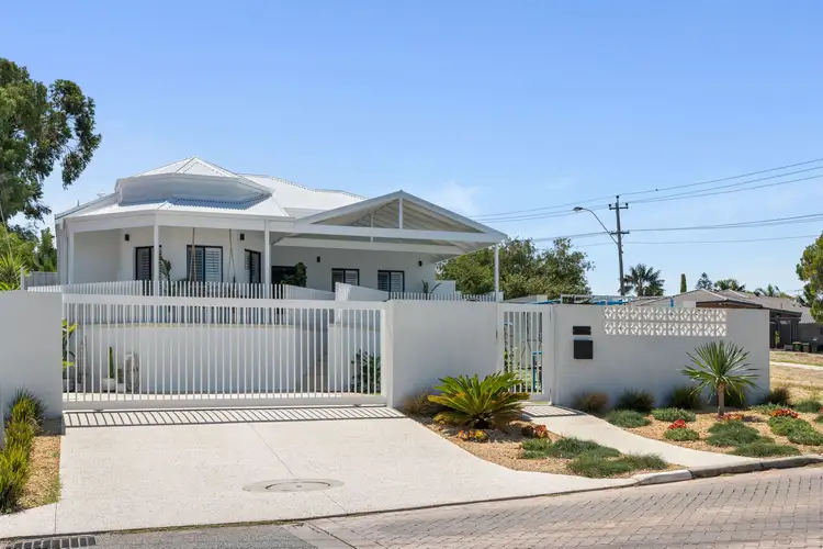 129 High Street, Sorrento WA 6020