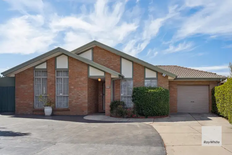 64 Boberrit Wynd, Sydenham VIC 3037