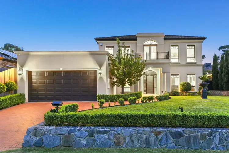 37 Highfielde Avenue, Berwick VIC 3806