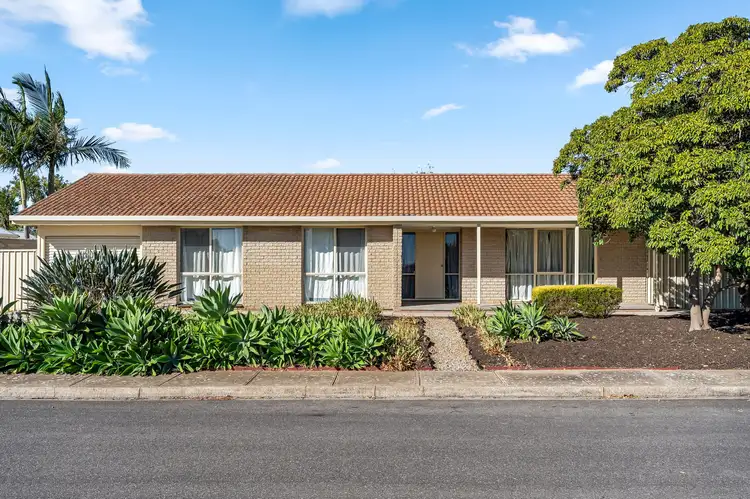 47 Hessing Crescent, Trott Park SA 5158