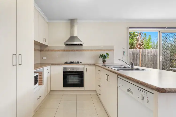 Fourth view of Homely unit listing, 2/1 Gentzen Drive, Wyndham Vale VIC 3024