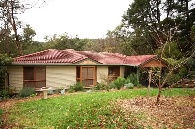 8 Sycamore Grove, Mount Evelyn VIC 3796