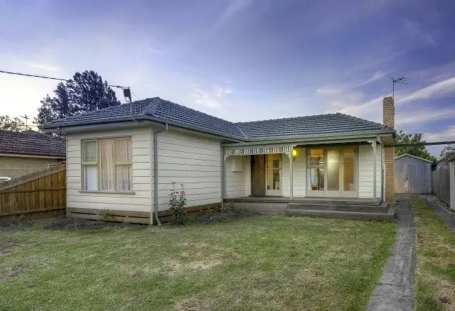 7 Locher Avenue, Reservoir VIC 3073