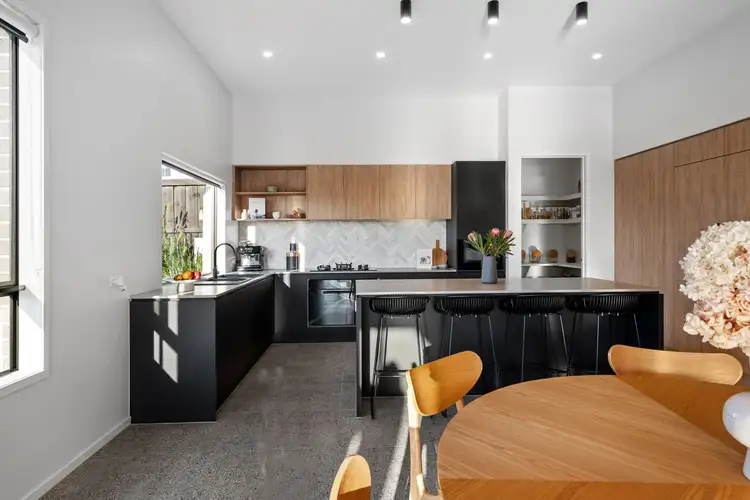 Sixth view of Homely house listing, 2 Caltowie Street, Doreen VIC 3754