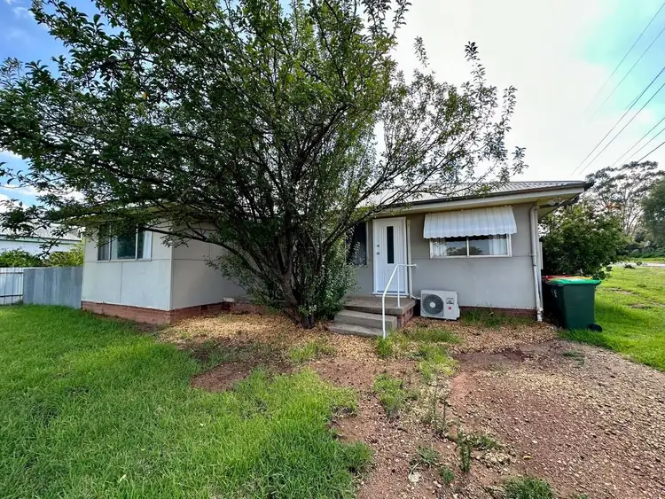 147 Caswell Street, Peak Hill NSW 2869