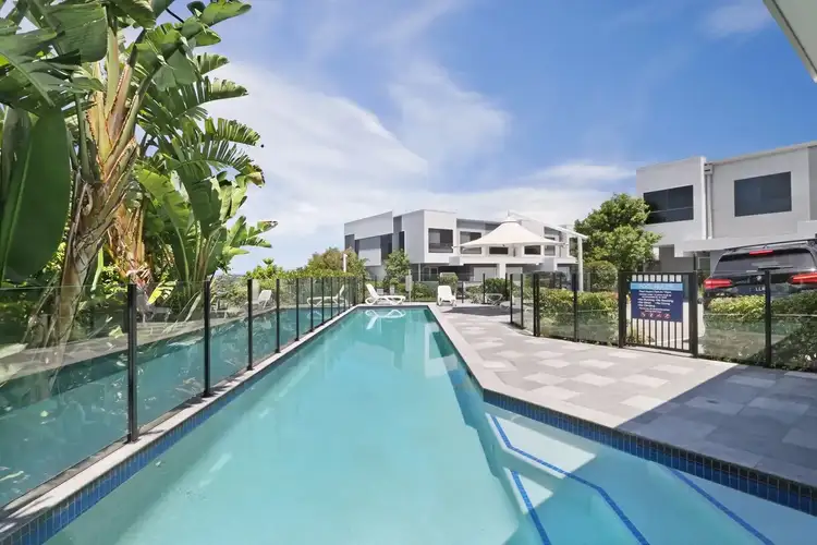 64/34 John Francis Drive, Carrara QLD 4211