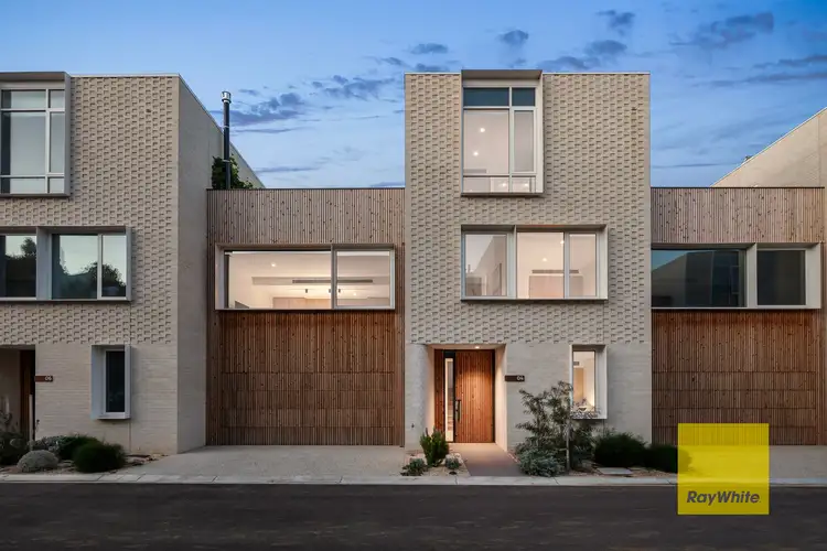 4 Pilot Place, Rippleside VIC 3215