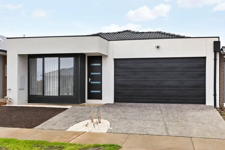 13 Dulce Street, Diggers Rest VIC 3427
