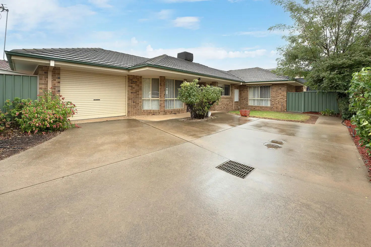 Main view of Homely townhouse listing, 2/65 Splatt Street, Swan Hill VIC 3585