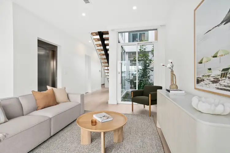 Fifth view of Homely house listing, 2/17 Glebe Street, Wollongong NSW 2500