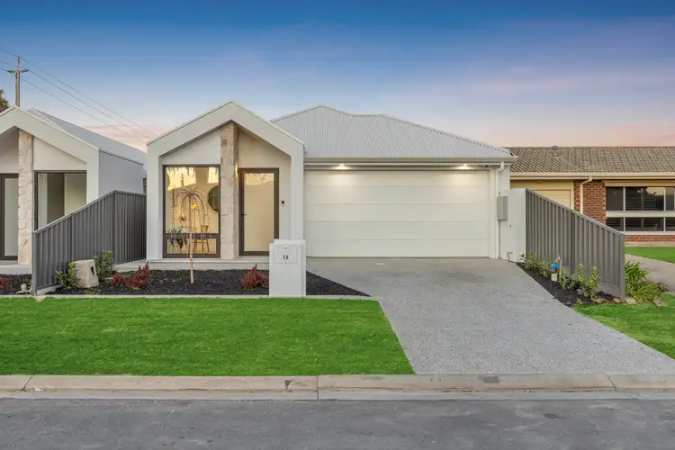 1a Macquarrie Court, West Lakes Shore SA 5020