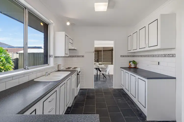 Sixth view of Homely house listing, 2 Reen Court, Sturt SA 5047