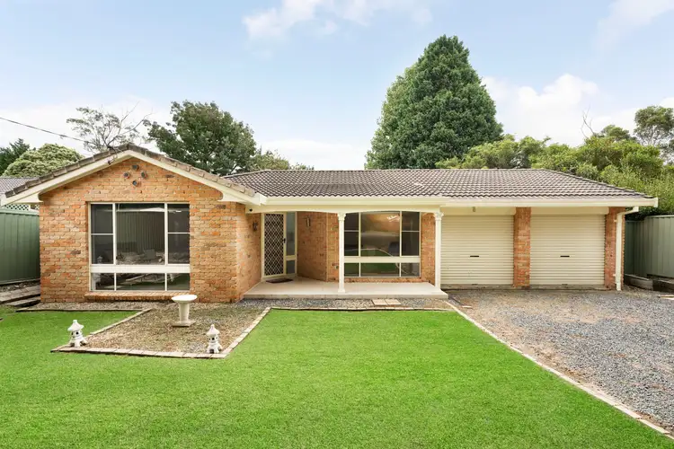 6 Stanley Street, Hill Top NSW 2575