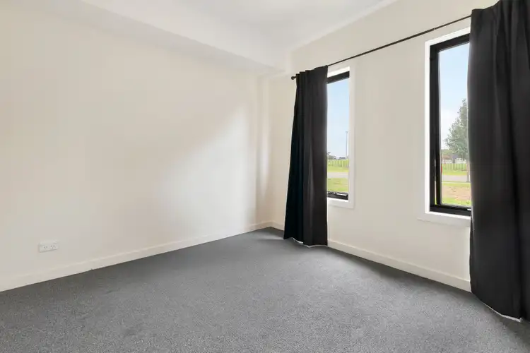 Fifth view of Homely townhouse listing, 27 Isparta Mews, Roxburgh Park VIC 3064