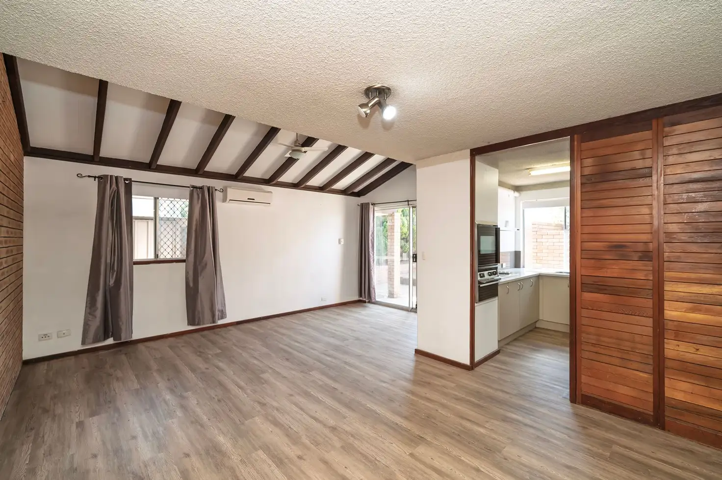 Main view of Homely townhouse listing, 5/25 Fitzpatrick Way, Noranda WA 6062