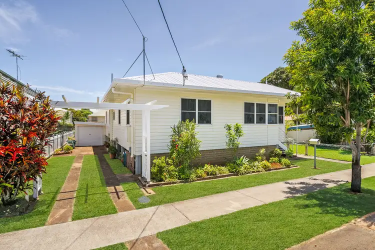 4 Wyllie Street, Redcliffe QLD 4020