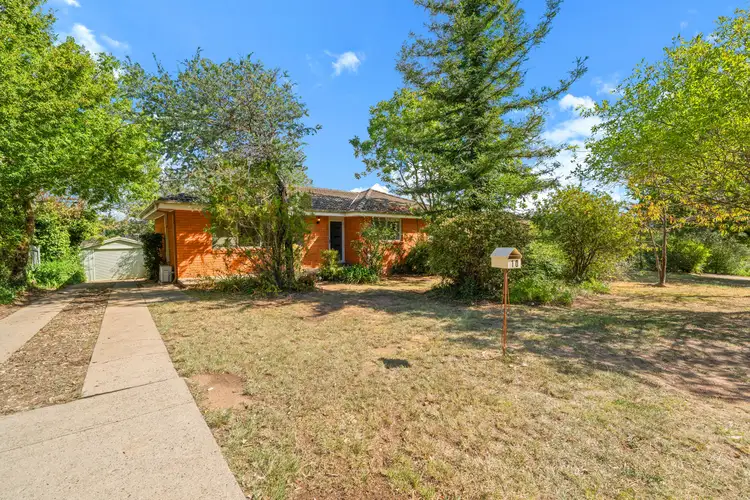10 Lycett Street, Weston ACT 2611