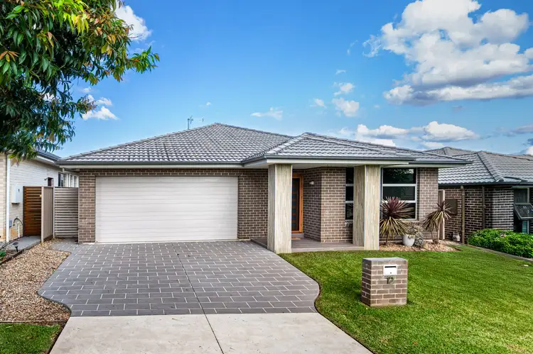 12 Lewis Street, Spring Farm NSW 2570