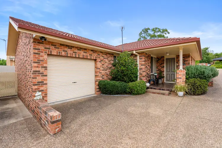 1/12 Kilpatrick Street, Kooringal NSW 2650