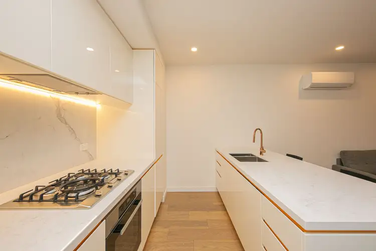 845 Whitehorse Road
