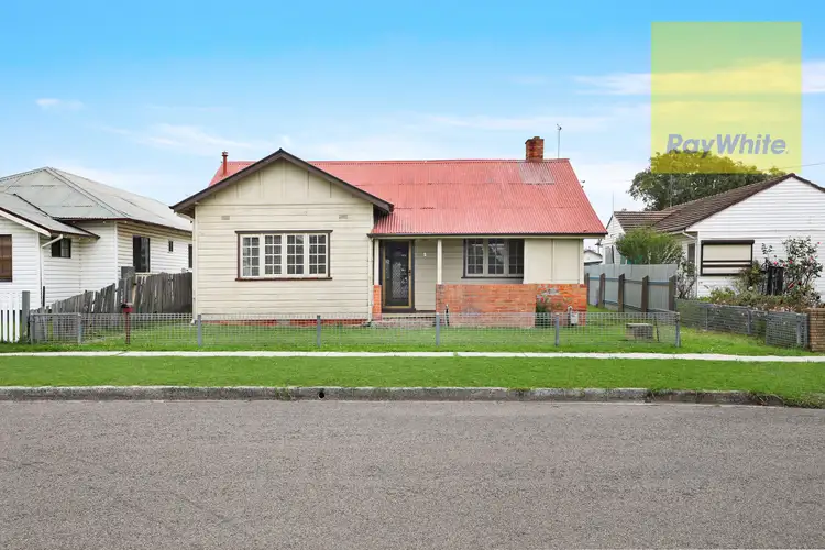 6 Gibson Street, Goulburn NSW 2580