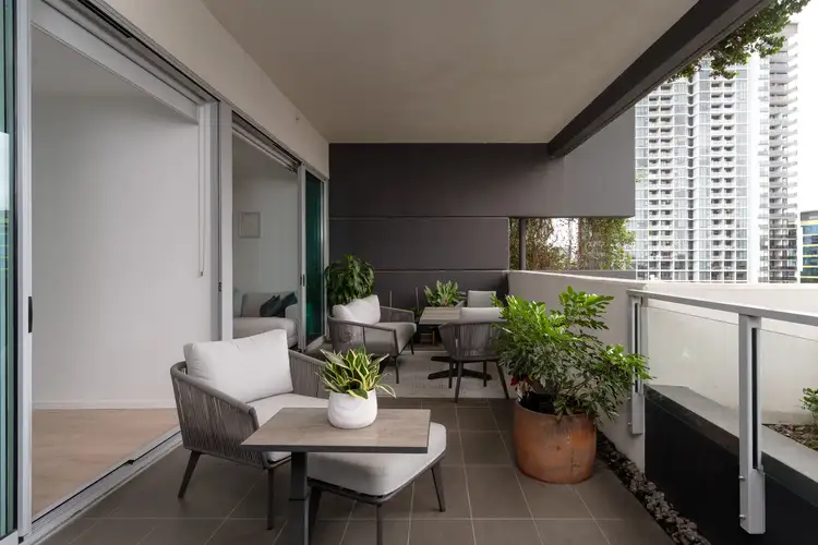 304/30 Festival Place, Newstead QLD 4006
