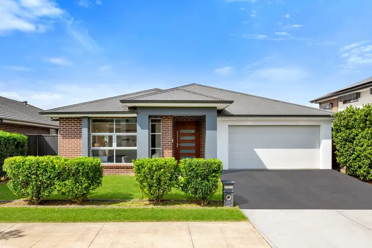 16 Madden Street, Oran Park NSW 2570