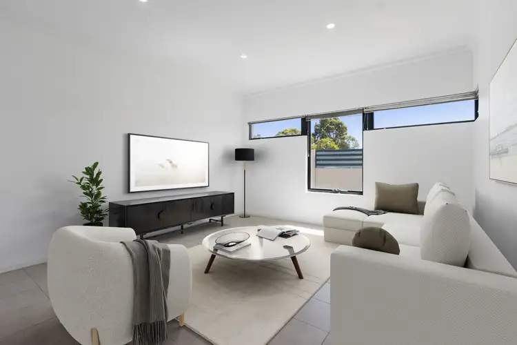 Second view of Homely house listing, 3/35 Branch Circus, Success WA 6164