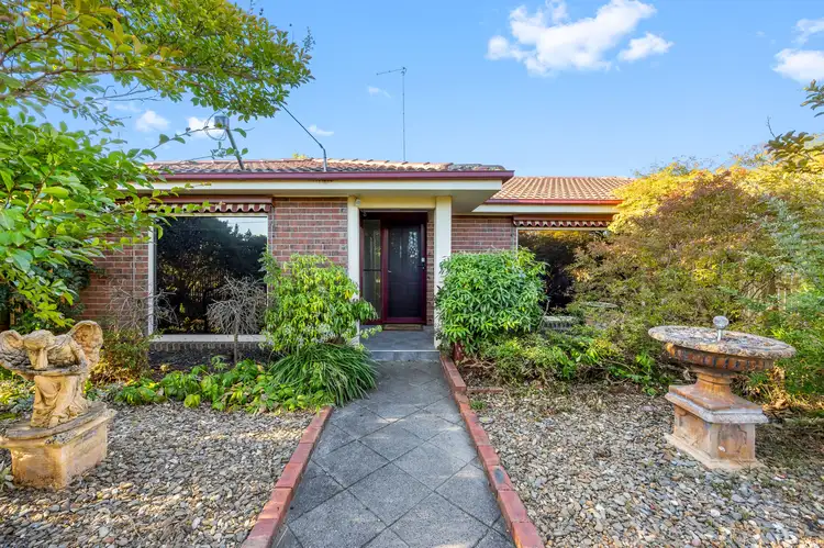 220 Greenhalghs Road, Delacombe VIC 3356