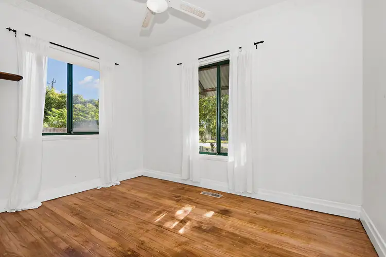 249 Frankston Dandenong Road, Frankston North VIC 3200